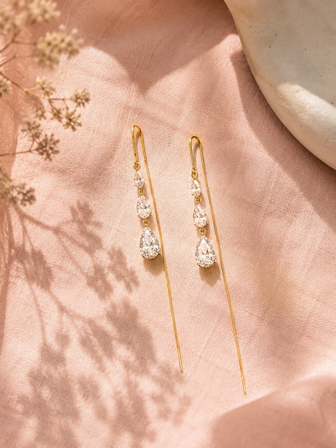 Mia Threader | Sui-Dhaga Earrings