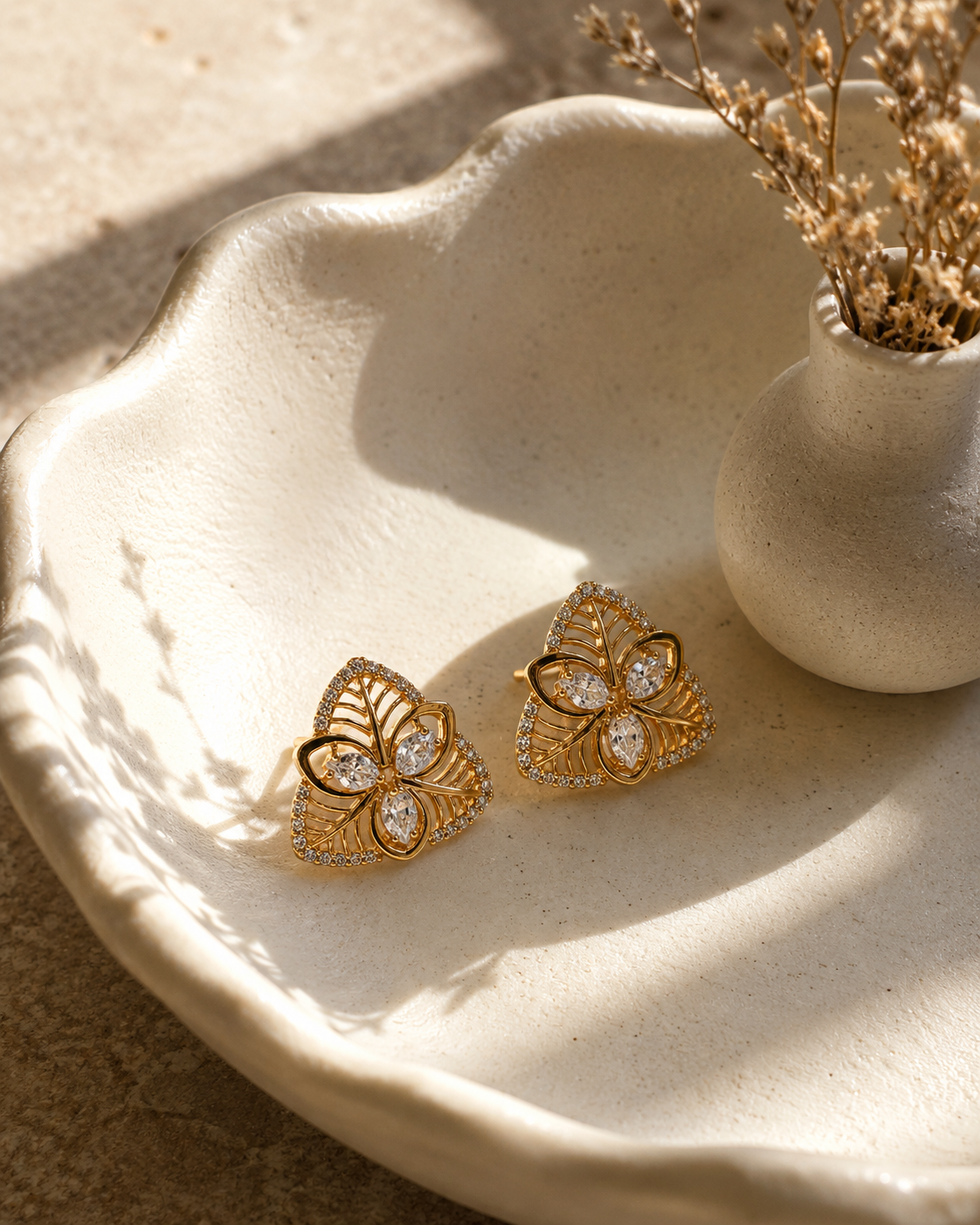 Blossom Leaf Huggies