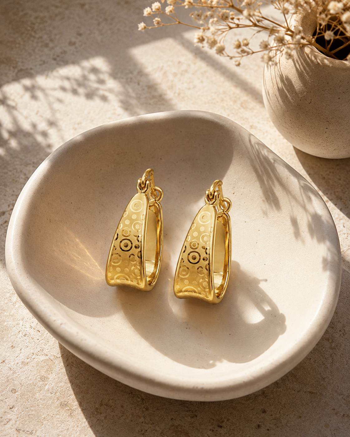 Cosmic Oval Hoops